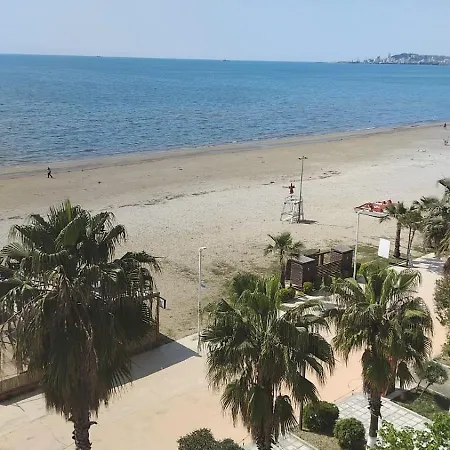 Merville * Durrës